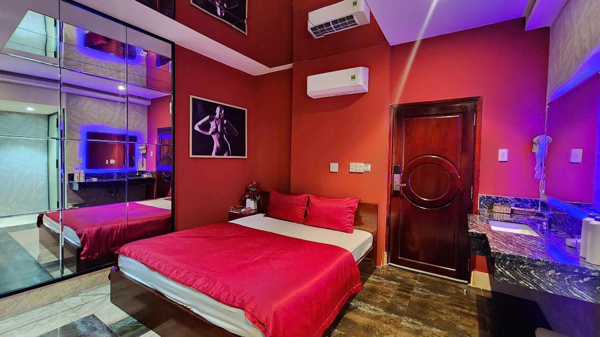 Hotel Khach San Nha Minh Cai Rang Esterno foto