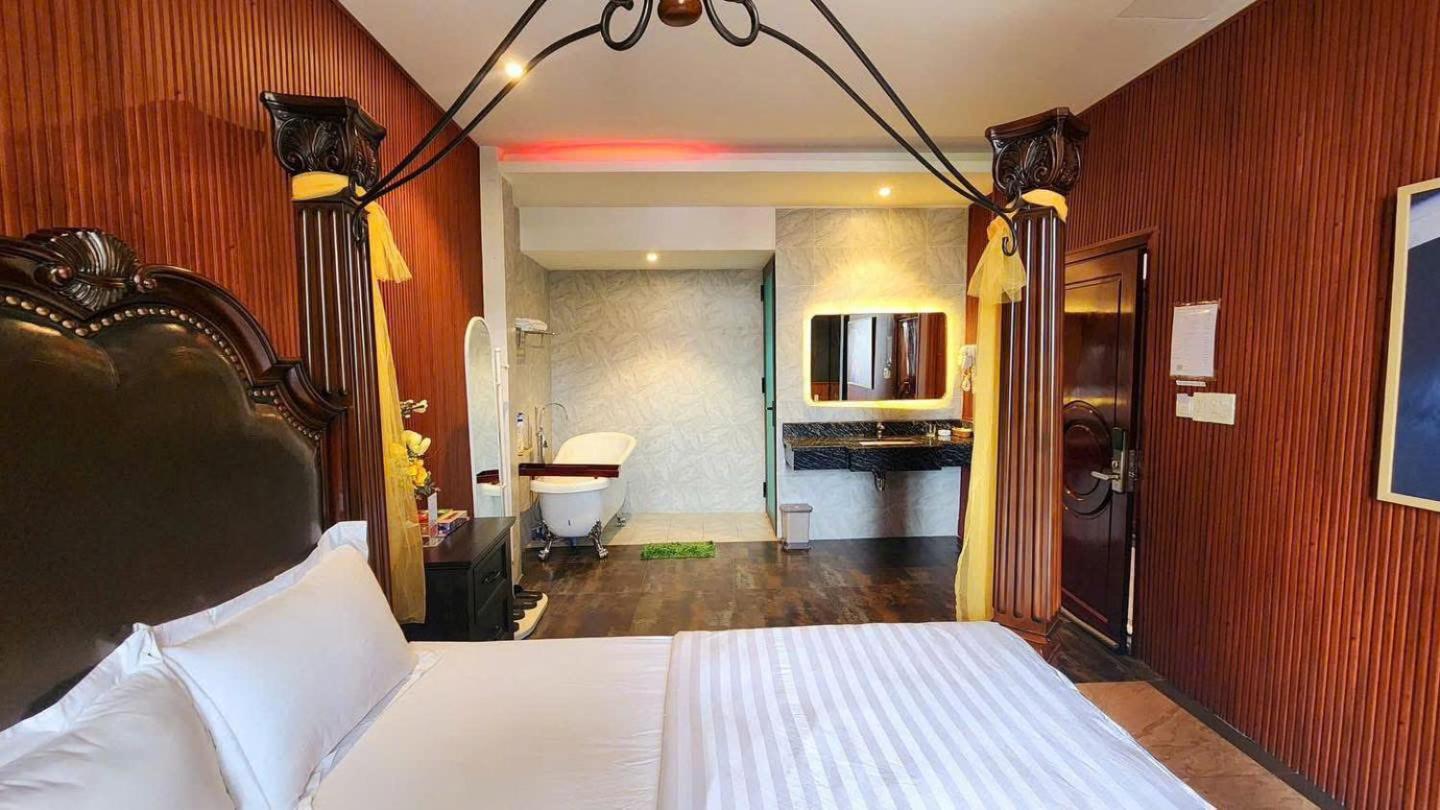 Hotel Khach San Nha Minh Cai Rang Esterno foto