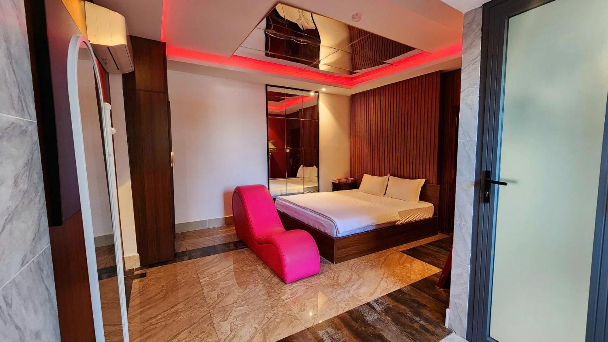 Hotel Khach San Nha Minh Cai Rang Esterno foto