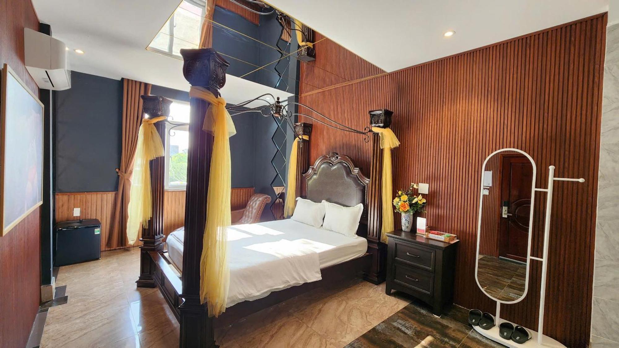 Hotel Khach San Nha Minh Cai Rang Esterno foto
