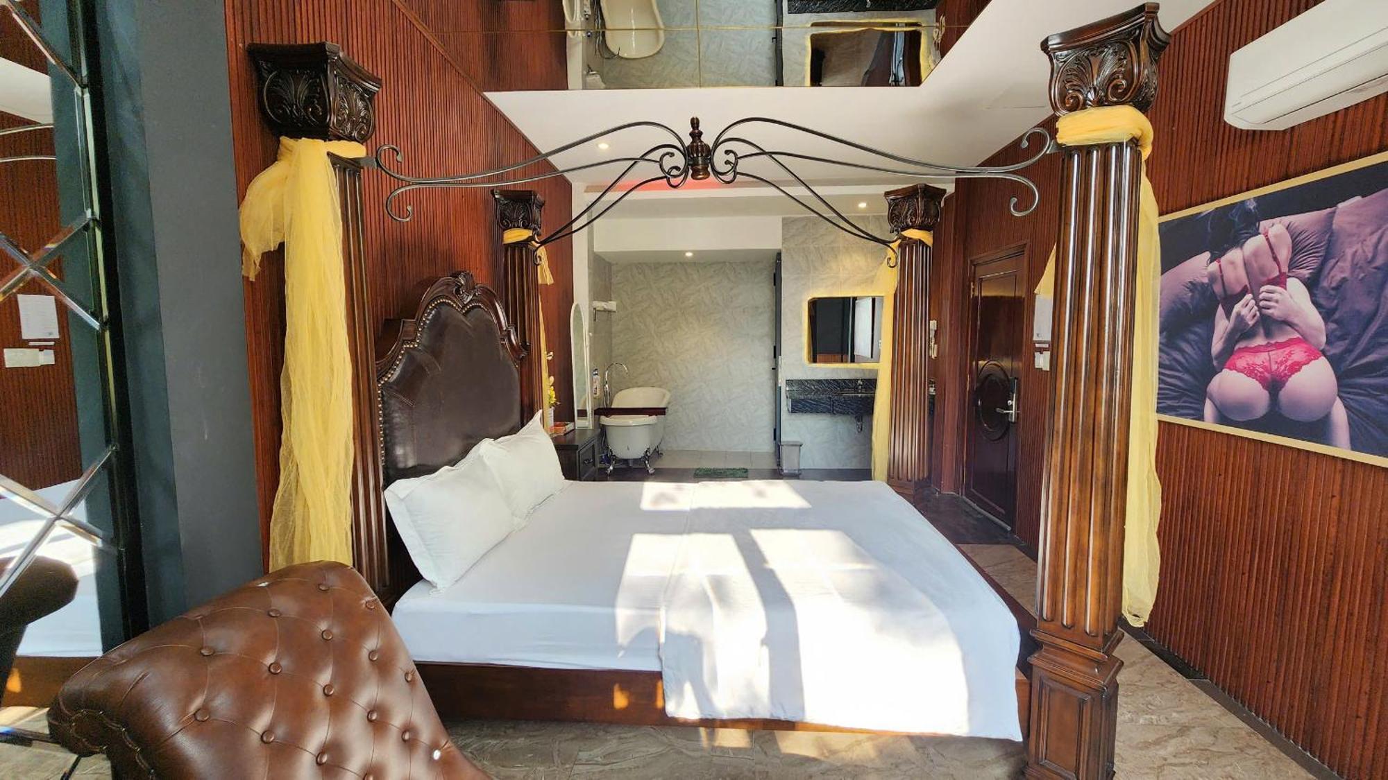 Hotel Khach San Nha Minh Cai Rang Esterno foto